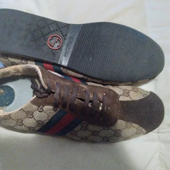 Gucci | Shoes | Used Gucci Athelic Walkershas Lots Of Life 